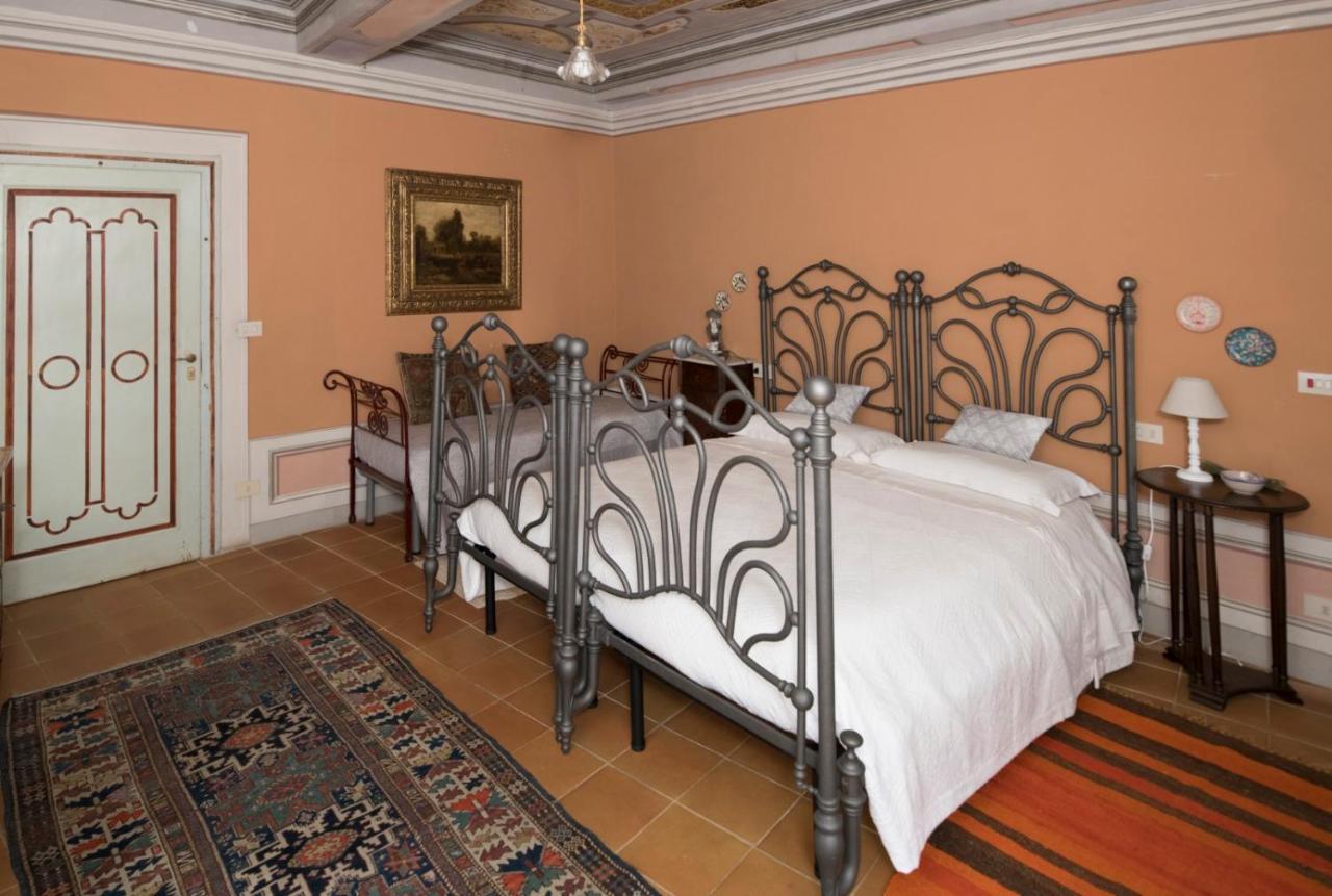 Villa Moris Bed And Breakfast Tavarnelle Val di Pesa Exterior photo